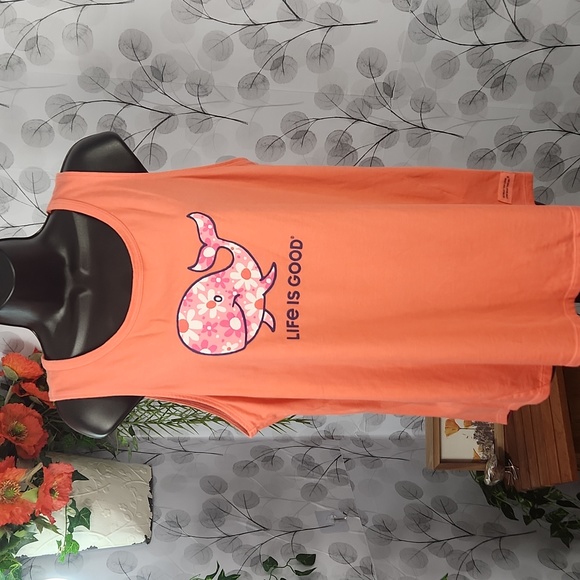 Life Is Good Crusher Tank - Picture 3 of 7